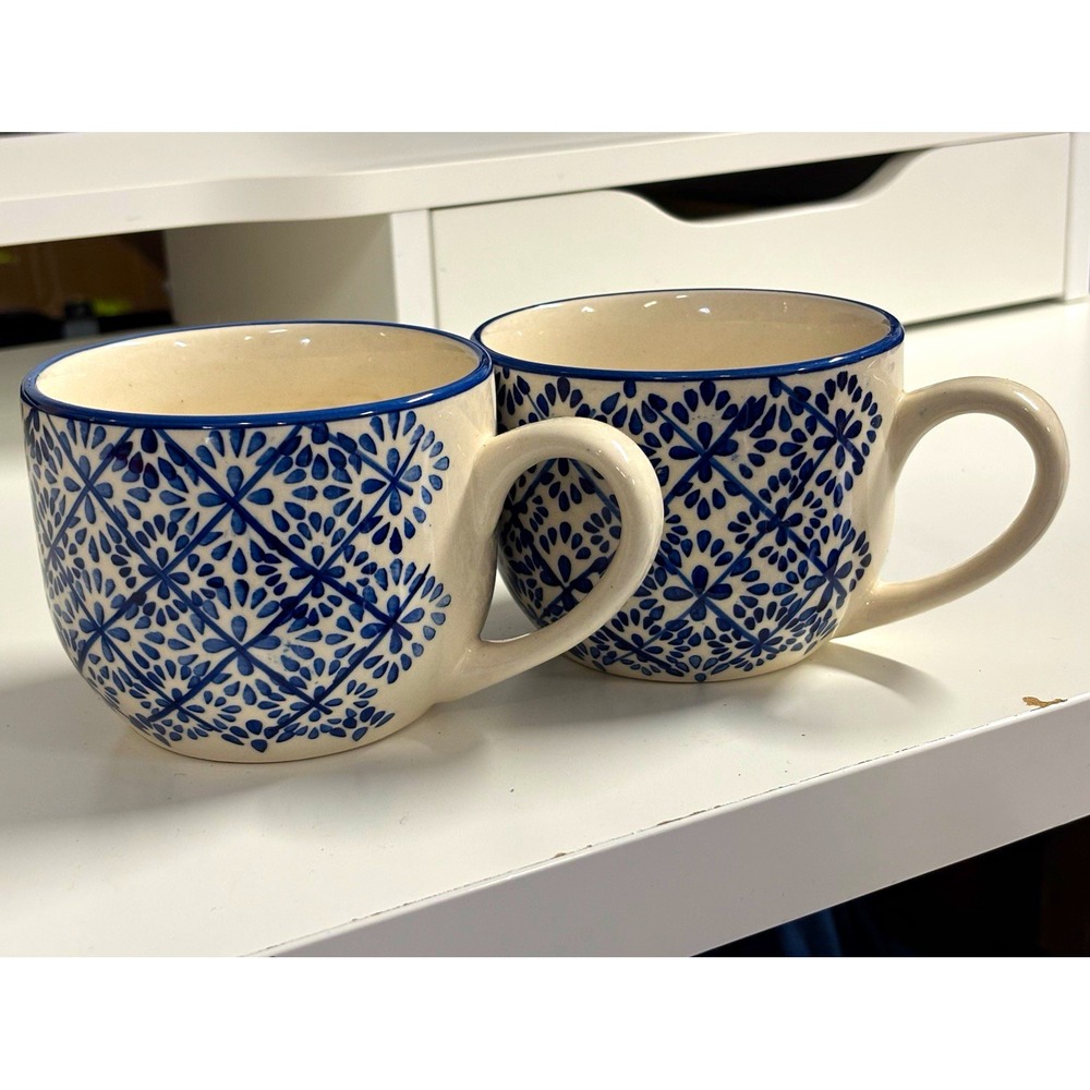 2pc Ceramic Coffee Mug Set Blue White Floral Pattern Traditional Round Cups